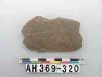 藏品(打製石刀)的圖片